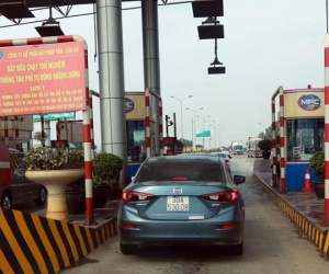 Thu gần 30.000 tỉ đồng phí đường bộ: Sau 5 năm chi gì?