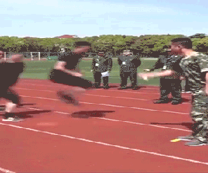 Video: Màn nhảy dây điêu luyện của các "soái ca"