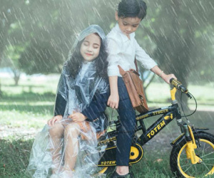 Bộ ảnh "Em gái mưa" phiên bản nhí khiến cư dân mạng bị "hạ gục" hoàn toàn