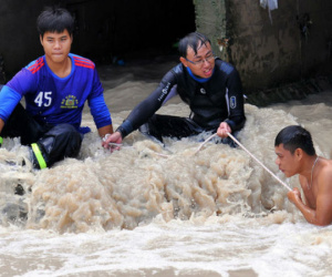 Thương bé Trường quá, cả đêm không ngủ được