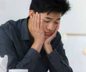Bạn gái không muốn tôi dùng tiền cưới vợ để lo cho mẹ bị bệnh