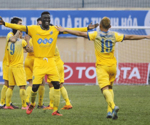 FLC Thanh Hoá thực sự tham vọng, Quảng Nam khó vô địch V-League