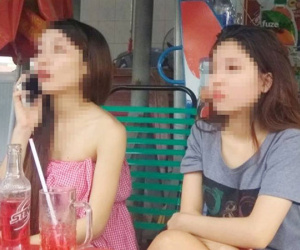 Quên đem giấy tờ tùy thân như 2 cô gái, bạn có bị phạt hay không?