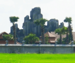 Vụ “biệt phủ” giữa đồng: Khiển trách Trưởng Phòng TN-MT