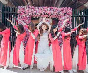 Cười bò với những dàn bê tráp "lầy" nhất mùa cưới 2017, quan khách 2 họ cũng phải "câm nín"