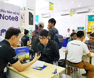 Galaxy Note 8 không đủ hàng giao trong ngày mở bán đầu tiên