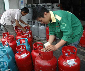 Từ 1/10, giá gas tiếp tục tăng thêm 28.000 đồng/bình