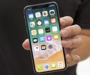 iPhone X sẽ bị trễ hẹn giao hàng đến tận năm sau?