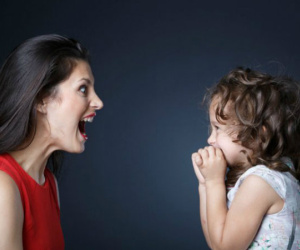 Lời xin lỗi con từ bà mẹ nóng tính là tâm trạng chung của các phụ huynh