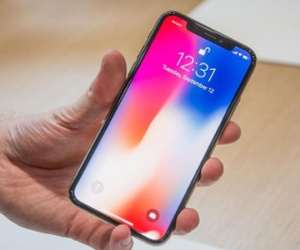 Samsung kiếm tiền từ iPhone X nhiều hơn Galaxy S8