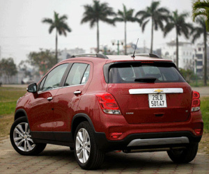 Chevrolet Trax đột ngột giảm giá gần trăm triệu đồng