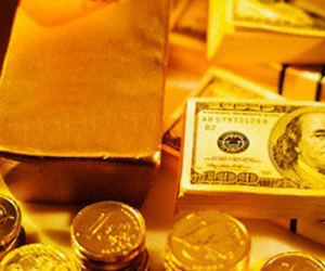 Giá vàng hôm nay 4/10: USD treo cao, vàng cắm đầu đi xuống