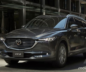 Mazda CX-8 bắt đầu cuộc chơi