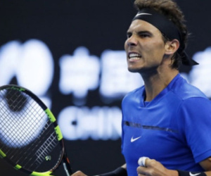 Nadal cứu hai match-point, thắng nhọc ngày ra quân ở Bắc Kinh