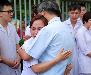"Nước mắt thì không thể giả vờ, nhưng đừng tung hô tôi như một hiện tượng"