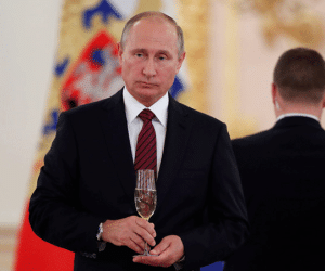 Putin chưa quyết định có tái tranh cử hay không năm tới