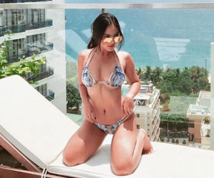 Cô gái Sài Gòn cao 1m53 nhưng sexy hết nấc khiến bạn phải nghĩ lại về tiêu chuẩn "gái xinh"