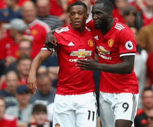 "Siêu dự bị" Anthony Martial: Cờ đến tay là phất!