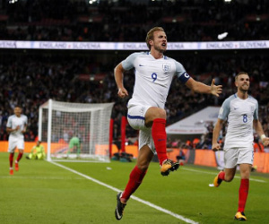 Kane lập công phút bù giờ, Anh giành vé dự World Cup 2018
