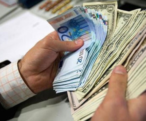 Tỷ giá ngoại tệ ngày 6/10: USD tăng áp đảo euro, bảng Anh