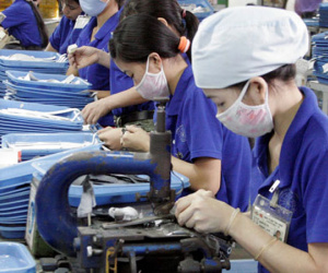 VCCI: Tăng thuế VAT tác động lớn đến người thu nhập thấp