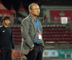 HLV Park Hang Seo liệu có đi vào vết xe đổ của Toshiya Miura