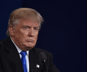 Tỷ lệ ủng hộ TT Trump xuống mức thấp kỷ lục sau 9 tháng