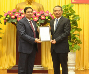 Ảnh: Tân Bí thư Đà Nẵng Trương Quang Nghĩa ngày đầu nhận nhiệm vụ