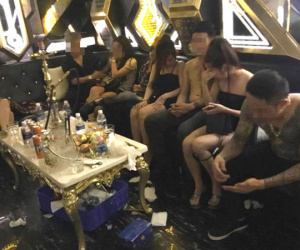Đưa 82 nam nữ phê ma túy tập thể ở Sài Gòn đi cai nghiện