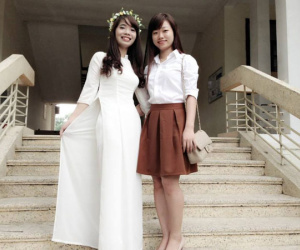 Thủ khoa ĐH Sư phạm Hà Nội 2: "Hiện em đang ở nhà chăn lợn"