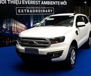 Lộ thêm ảnh và giá bán của Ford Everest mới tại Việt Nam