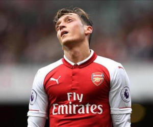 Tiết lộ: Không CLB nào muốn chứa chấp Mesut Ozil