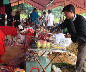 Sạt lở 18 người bị vùi lấp ở Hoà Bình: "Người chết cũng không có chỗ làm đám tang"