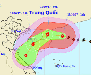 Bão số 11 bẻ hướng xuống miền Trung