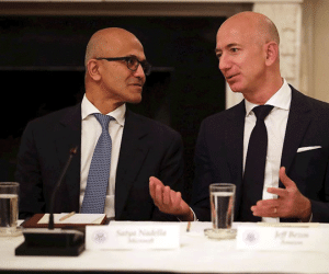 Microsoft và Amazon bắt tay chống Google