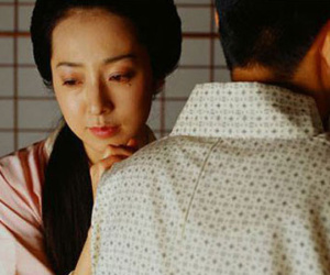Chết lặng khi phát hiện hành động mờ ám của bố chồng cùng nhân tình
