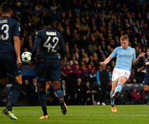 Đại diện De Bruyne dùng lương của Neymar gây sức ép Man City
