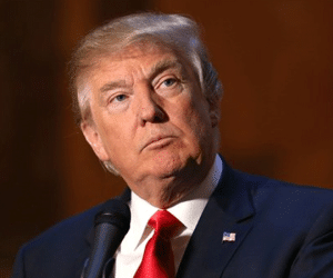 Ông Donald Trump tụt hạng chóng mặt trong danh sách tỉ phú