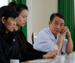 Tạm đình chỉ công tác 3 nữ hộ sinh ngủ trong giờ trực