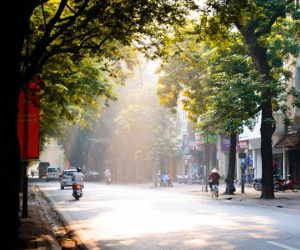 Dự báo thời tiết 20/10: Hà Nội nắng vàng, Sài Gòn lo ngập