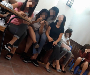 Cô dâu Việt lấy chồng Hàn Quốc: Hé lộ tiền đặt cọc "thế thân"