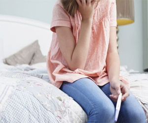 Lý do tại sao chu kì kinh nguyệt của chị em bị chậm hoặc tự nhiên "biến mất" bất ngờ