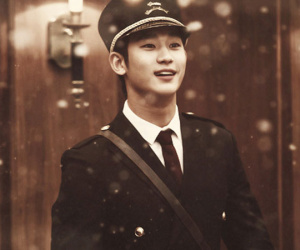 Mỹ nam "Vì sao đưa anh tới" Kim Soo Hyun bí mật nhập ngũ vào hôm nay (23/10)