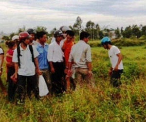 Tông người đi xe máy văng xuống mương tử vong, trốn khỏi hiện trường