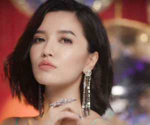 Bích Phương gây tranh cãi khi mặc hở hang đọc thơ lục bát, tạo liên tưởng nhạy cảm với tên MV mới