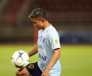 'NHM Thái Lan kỳ vọng Chanathip nhiều vì giống Messi, đang chơi tại J-League'