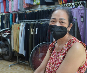 Vụ cháy Công ty Rạng Đông: Dân hoang mang dắt nhau vào viện xét nghiệm độc thủy ngân