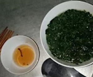 Mẹ chồng bữa nào cũng nấu rau ngót, bạn thân cô dâu bầu 5 tháng ấm ức đăng đàn nhưng lại bị cư dân mạng phản đối thế này