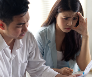 Sau khi người yêu và mẹ em rời khỏi phòng khám, chính tôi cũng không thể trụ vững vì dòng chữ trên tờ kết quả khám bệnh