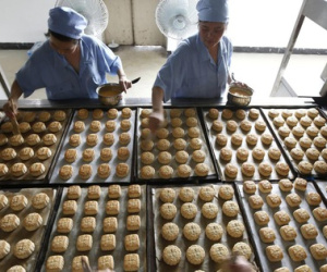 Trung Quốc sản xuất bánh trung thu từ thịt nhân tạo